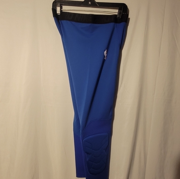 Nike NBA Pro Hyperstrong Padded Tights Pants 3/4 Blue Player Issued Size XL - Picture 8 of 8